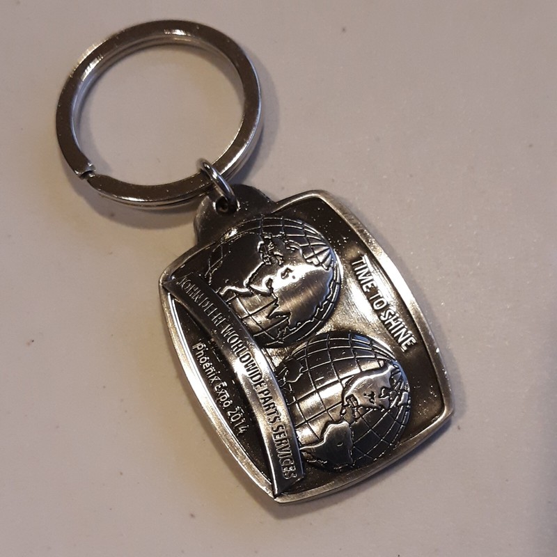 John Deere Keychain TIME TO SHINE 2014 Phoenix EXPO Worldwide Parts – NEW in PKG