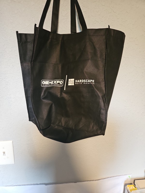 John Deere Reusable Bags NEW GIE Expo Hardscape With Tags gallery