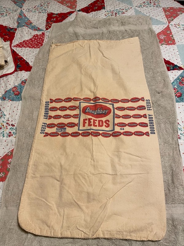 Vintage Doughboy Foods Cloth Feed Bag (Read) Red and Blue Bag